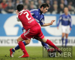 Fussball 1. Bundesliga: Schalke - Bayern, Zweikampf