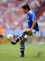 FUSSBALL: LIGA TOTAL CUP 2010 , 1. HALBFINALE: SCHALKE - HAMBURG