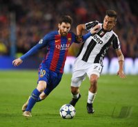 Fussball CHL 16/17 Achtelfinale: FC Barcelona - Juventus Turin