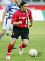 Fussball 1. Bundesliga: Frankfurt, AMANATIDIS Einzelaktion am Ball