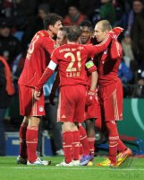 Fussball DFB Pokal 11/12 : Mario Gomez, Franck Ribery , Franck Ribery, Philipp Lahm, David Alaba, Arjen Robben (v. li., FC Bayern Muenchen)