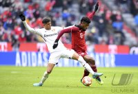 Fussball 1. Bundesliga Saison 21/22: FC Bayern Muenchen - Bayer 04 Leverkusen