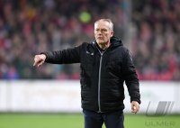 Fussball 1. Bundesliga Saison 19/20: SC Freiburg - FC Bayern Muenchen
