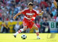 Fussball 1. Bundesliga: FC Bayern Muenchen, SOSA am Ball