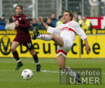 FUSSBALL 1. Bundesliga   Horst Held (VfB) am Ball