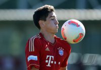 Fussball Regionalliga Sued 2012/2013:  FC Bayern Muenchen II - VfL Frohnlach