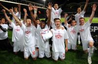 FUSSBALL  International CHL 09/10: Olympique Lyon - FC Bayern  Muenchen