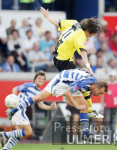 Fussball 1. Bundesliga: Duisburg - Dortmund, Zweikampf