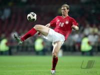 Fussball NATI: BOROWSKI Einzelaktion am Ball