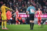 Fussball 1. Bundesliga  Saison  2025/2026  11. Spieltag 
FC Bayern Muenchen - SC Freiburg