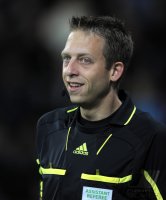 Fussball U21-EURO 2011 Halbfinale:  Schiedsrichter Assistent Mark Borsch (GER)