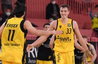 Basketball 2. Bundesliga 2021/2022: Tigers Tuebingen - ROEMERSTROM Gladiators Trier