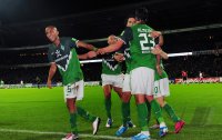 Fussball: 1. Bundesliga Saison 2010/2011: Bremen - Hamburg