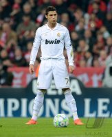 FUSSBALL INTERNATIONAL  CHL HALBFFINALE 11/12:  FC Bayern Muenchen - Real Madrid