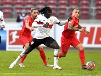 Fussball 1. Bundesliga Saison 21/22: VfB Stuttgart - FC Bayern Muenchen