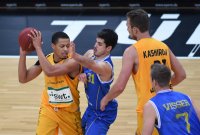 Basketball 1. Bundesliga 14/15 Hauptrunde:  Walter Tigers Tuebingen - Loewen Braunschweig