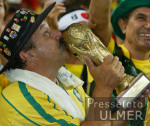 FUSSBALL Weltmeisterschaft Fans Zuschauer Brasilien Feature Brasilien vs. Tuerkei Halbfinale