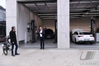 Oberbuergermeister Palmer hat die groesste Photovoltaikanlage Tuebingens offiziell in Betrieb genommen