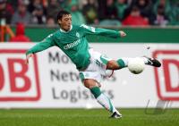 Fussball 1. Bundesliga: Bremen, OEZIL Einzelaktion