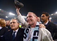 Fussball: Europa League Saison 2012/2013:  Claudio Lotito und Paul Gascoigne (v. li.)
