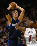 Basketball NBA  Miami vs. Mavericks  Nowitzki