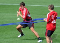 Fussball 1. Bundesliga 11/12: FC Bayern Muenchen Training in Doha