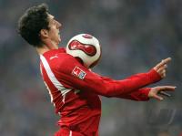 Fussball 1. Bundesliga: Stuttgart, HILBERT Einzelaktion