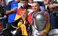 Fussball Europameisterschaft Achtelfinale 2016: Deutschland - Slowakei