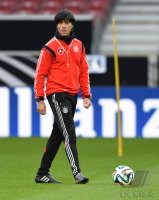 Fussball Training Deutsche Nationalmannschaft: Trainer Joachim Loew (Deutschland)