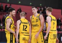 Basketball 2. Bundesliga 2021/2022: Tigers Tuebingen - ROEMERSTROM Gladiators Trier