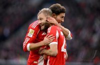 Fussball 1. Bundesliga  Saison  2025/2026  13. Spieltag 
VfB Stuttgart - FC Bayern Muenchen