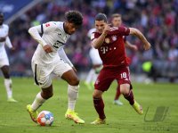 Fussball 1. Bundesliga Saison 21/22: FC Bayern Muenchen -  TSG 1899 Hoffenheim