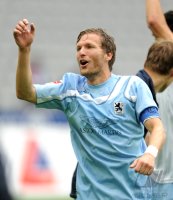 2. Fussball Bundesliga: JUBEL Benjamin Lauth (1860 Muenchen)