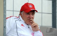 Fussball 3. Bundesliga:  FC Bayern Muenchen II - 1 FC Saarbruecken