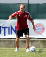Fussball 1. Bundesliga Saison   2011/2012 :  Sportdirektor Christian Nerlinger (FC Bayern Muenchen)
