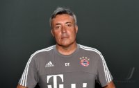 Fussball 1. Bundesliga 2015/2016: Fototermin beim FC Bayern Muenchen