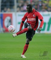 Fussball 1. Bundesliga  Saison 2010/2011: Papiss Demba Cisse (SC Freiburg)