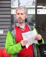 Oberbuergermeister Palmer nimmt die Radgarage am Tuebinger Hauptbahnhof in Betrieb