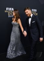 Fussball International  FIFA Ballon d Or 2012: Xabi Alonso (Real CF Madrid) mit Frau Nagore Aranburu