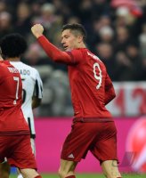 Fussball CHL 15/16 Achtelfinale: FC Bayern Muenchen  - Juventus Turin