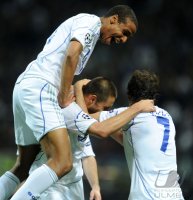 FUSSBALL CHL  Saison 10/11:  Inter Mailand - Schalke 04