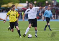 Fussball / Promi-Benefizfu&Atilde;ballspiel in Tuebingen