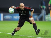 FUSSBALL INTERNATIONAL  CHL Viertelfinale 11/12: Torwart Christian Abbiati (AC Mailand)