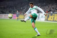 FUSSBALL, 1. BUNDESLIGA: Werder Bremen, TOSIC Einzelaktion