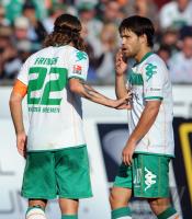FUSSBALL 1. BUNDESLIGA: Werder Bremen, FRINGS und  DIEGO