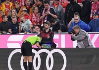 Fussball 1. Bundesliga Saison 18/19: FC Bayern Muenchen - TSG 1899 Hoffenheim