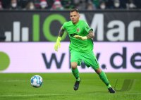 Fussball 1. Bundesliga Saison 21/22: FC Augsburg - FC Bayern Muenchen