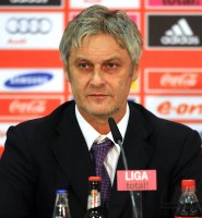 Fussball 1. Bundesliga : Trainer Armin Veh (Hamburger SV)