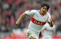 Fussball: 1. Bundesliga Saison 2010/2011: Leverkusen - Stuttgart