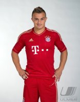 FUSSBALL Fotoshooting Xherdan Shaqiri (FC Bayern Muenchen)